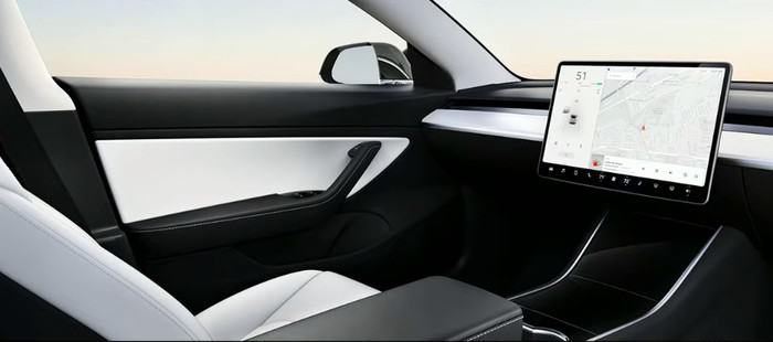 Tesla Robo Taxi - No Steering Wheell